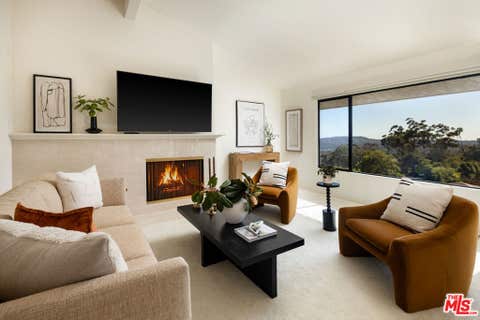 Photo of 2041 Paseo Almeria, Santa Barbara, CA 93103 (MLS # 26856001)