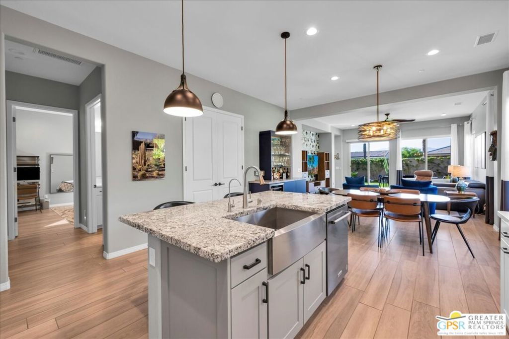 Del Webb RM - Residential