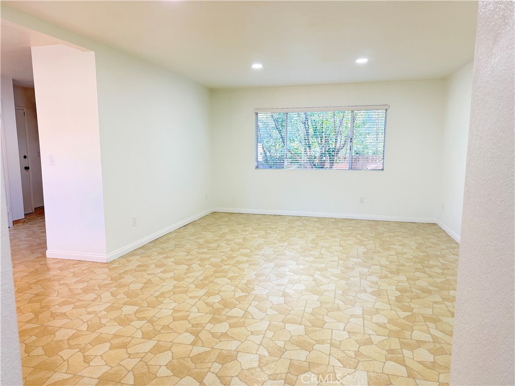 Properties 4 17256 Tennyson Place