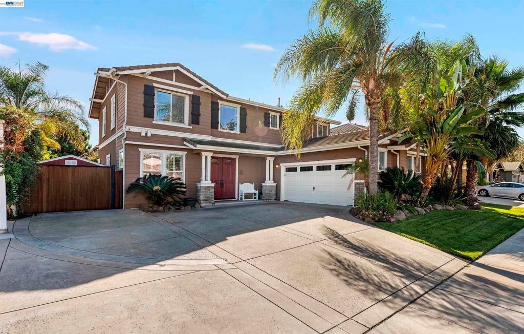 Photo of 534 Coconut St, Brentwood, CA 94513 (MLS # 41151206)