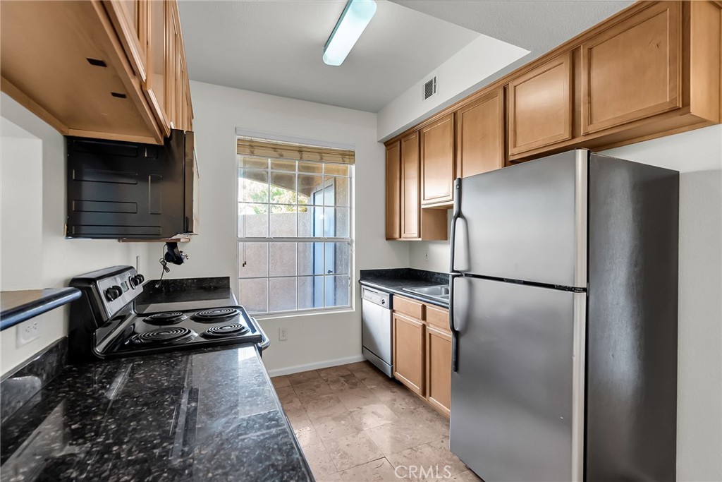 375 Central Avenue 83