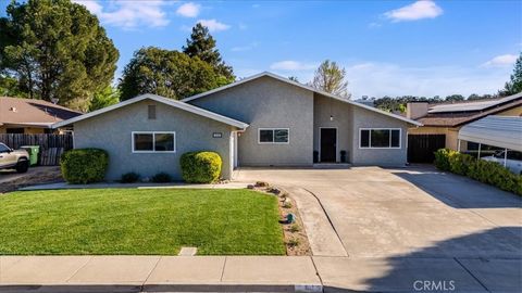 Tiny photo for 818 Wade Dr, Paso Robles, CA 93446 (MLS # SC26073044)