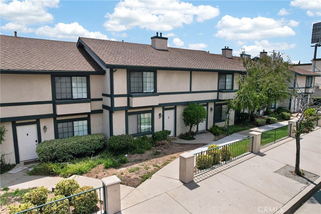 15230 Roxford st ST 62, Sylmar CA 91342