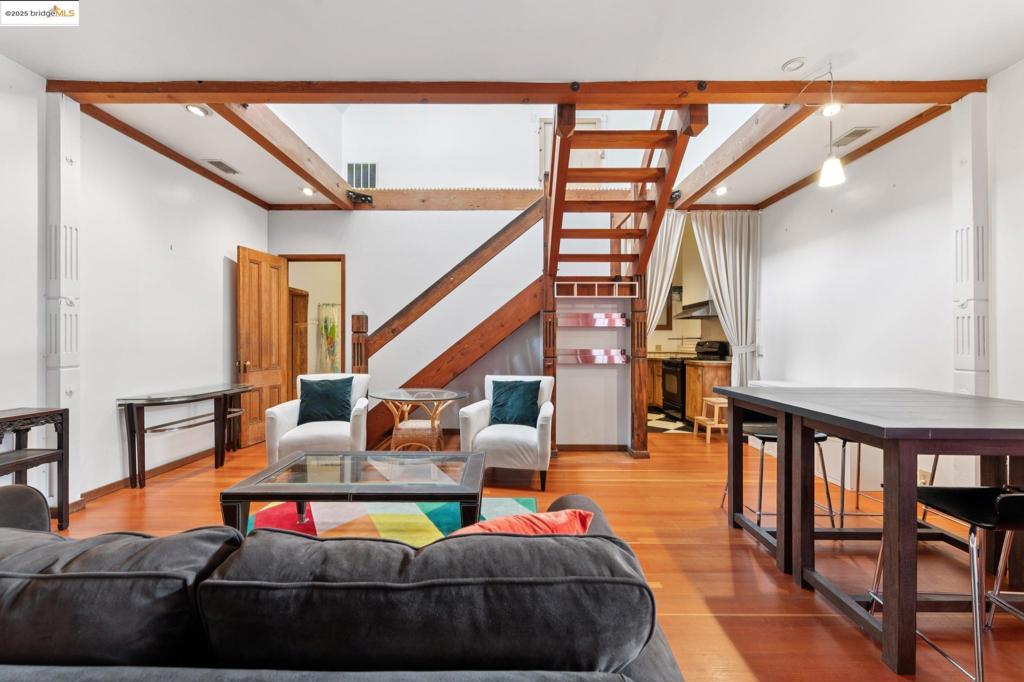 SAN ANTONIO - Residential Income