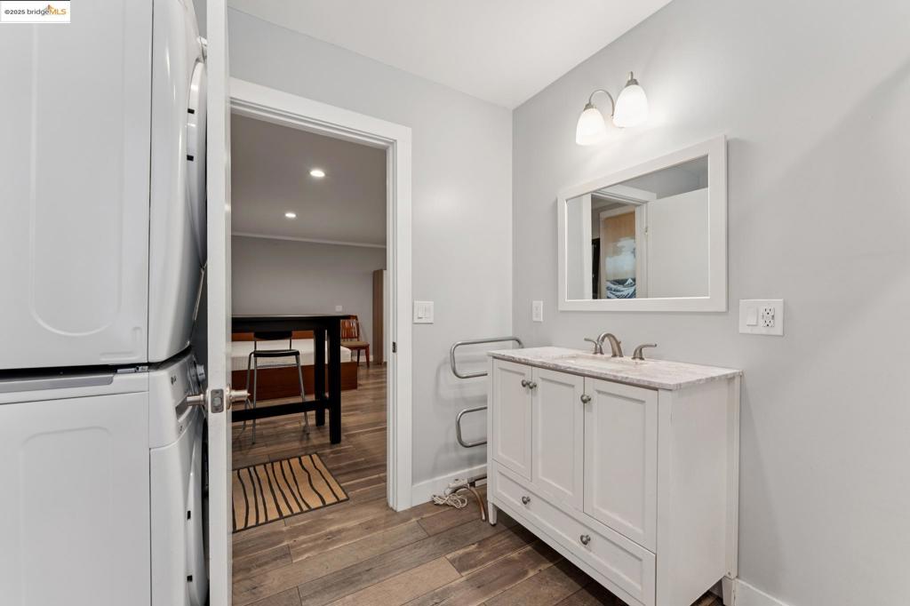 SAN ANTONIO - Residential Income