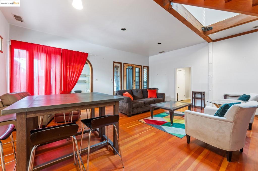 SAN ANTONIO - Residential Income