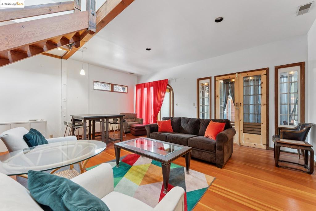 SAN ANTONIO - Residential Income