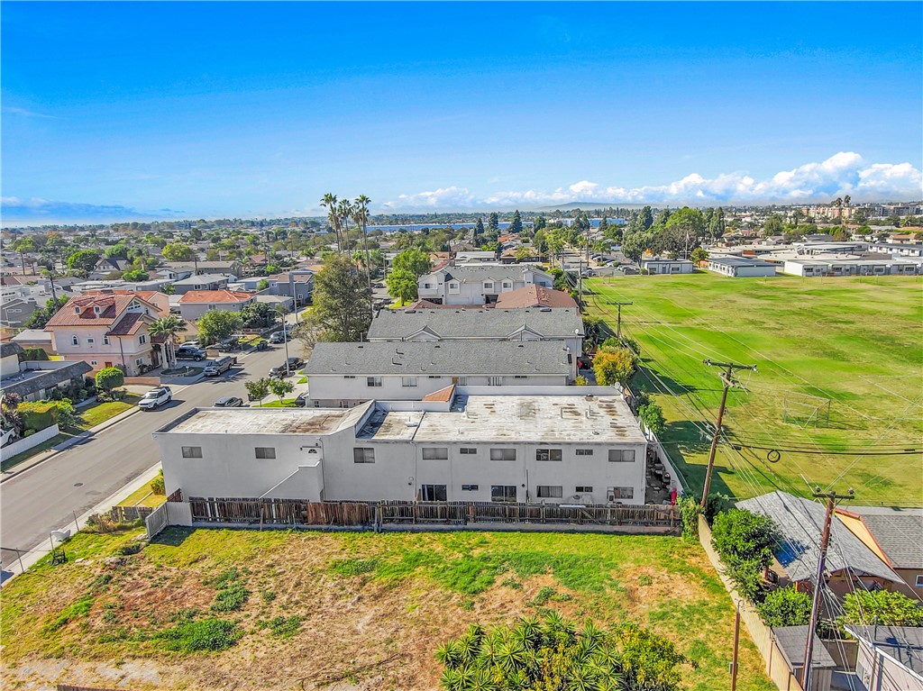 7851 Glencoe Drive
