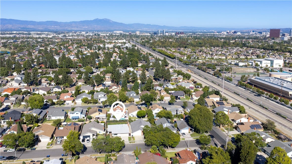 3209 S Diamond, Santa Ana CA 92704 - Photo 41