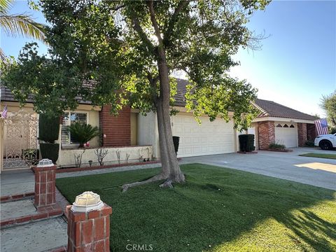 Photo of 191 N Paseo Rio Moreno, Anaheim Hills, CA 92807 (MLS # PW25168977) Photo of 191 N Paseo Rio Moreno, Anaheim Hills, CA 92807 (MLS # PW25168977)