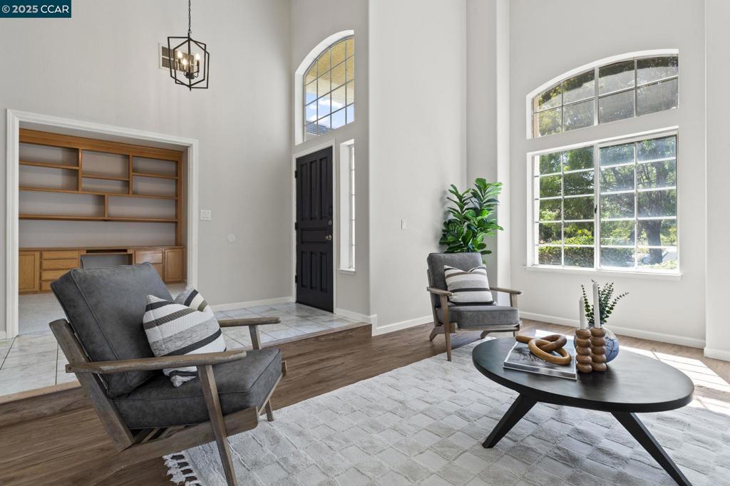 LONE TREE ESTS - Residential