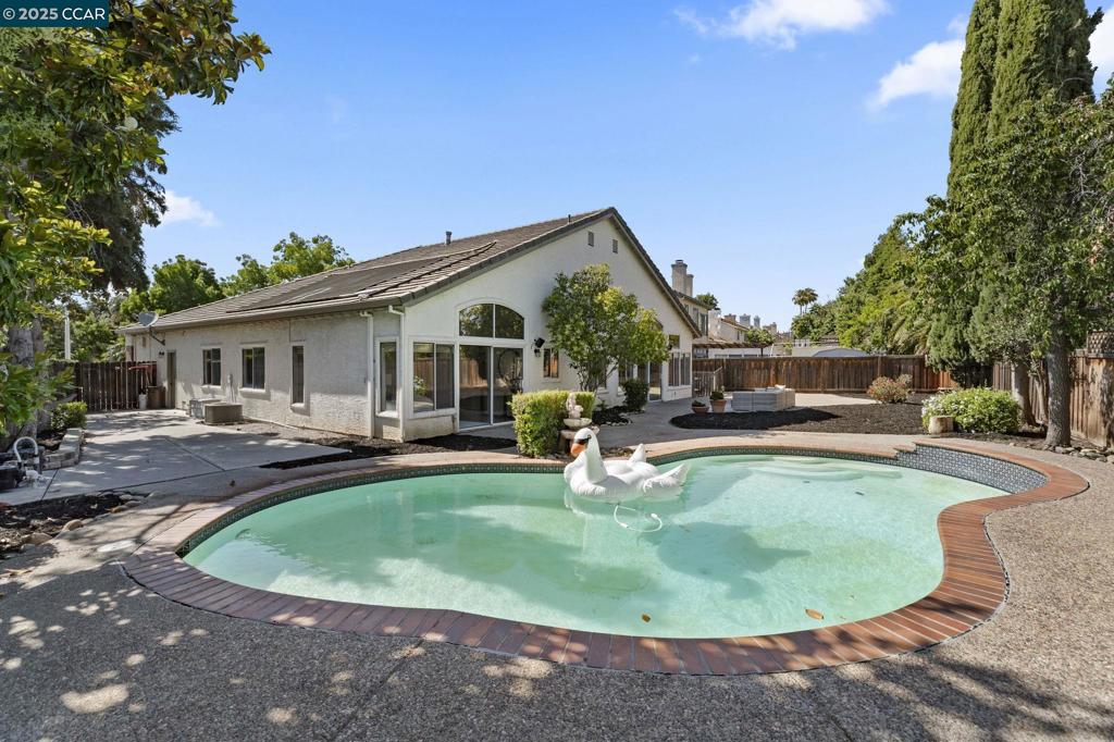 LONE TREE ESTS - Residential