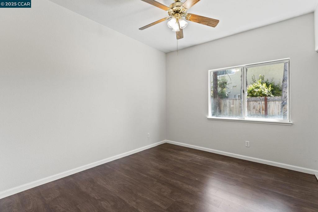 LONE TREE ESTS - Residential