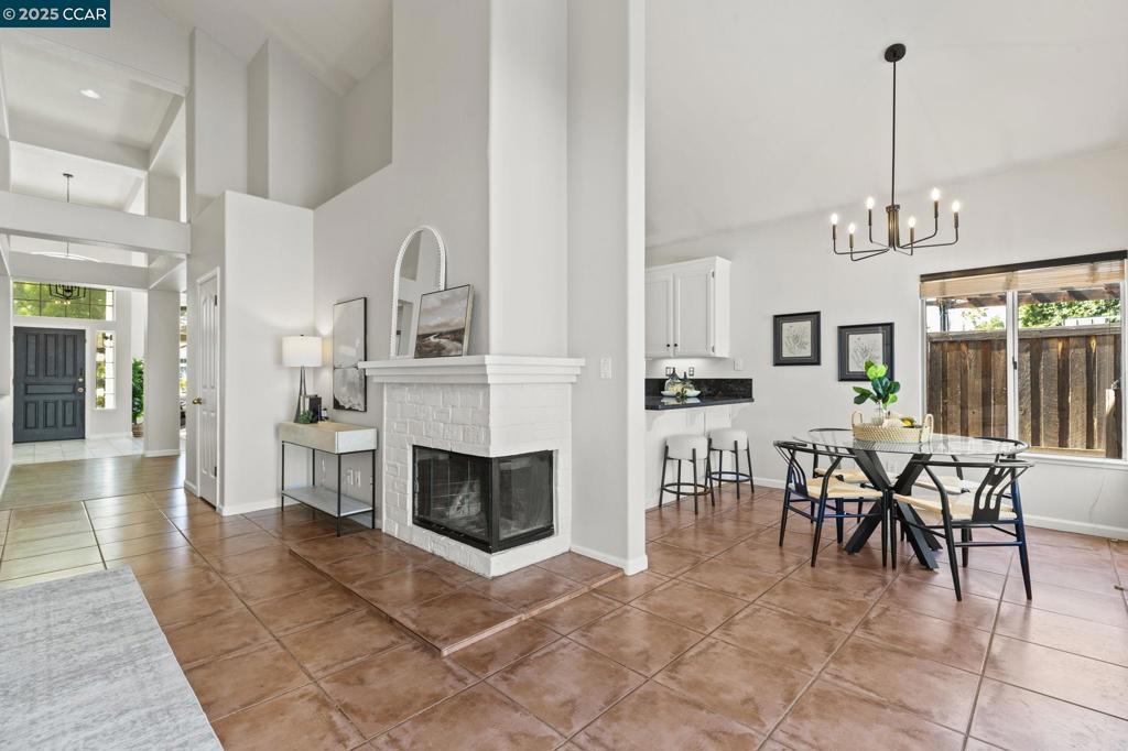 LONE TREE ESTS - Residential