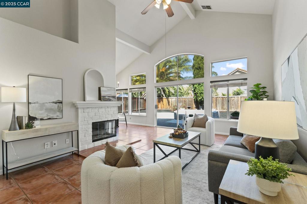 LONE TREE ESTS - Residential