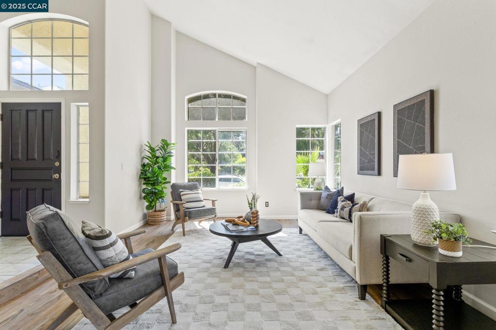 LONE TREE ESTS - Residential