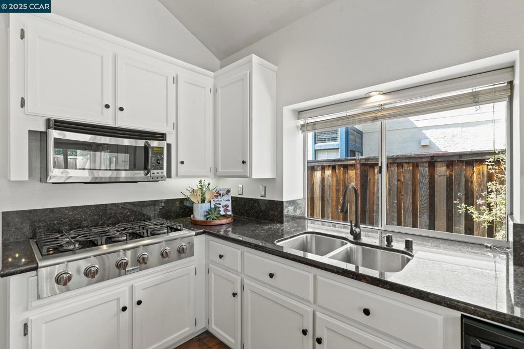 LONE TREE ESTS - Residential