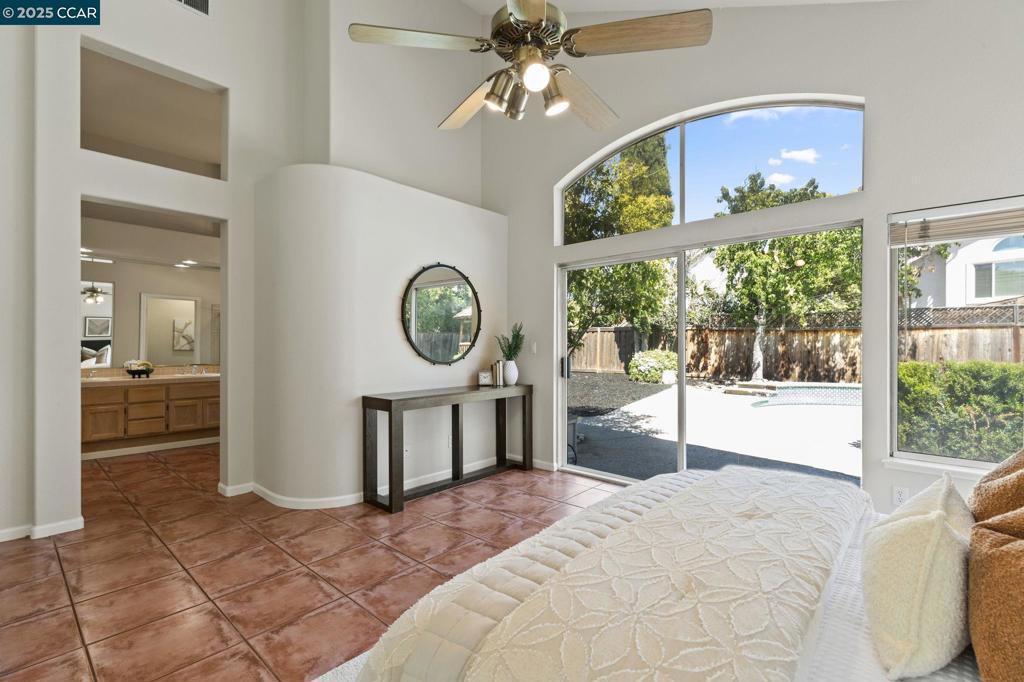 LONE TREE ESTS - Residential