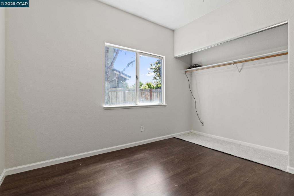 LONE TREE ESTS - Residential