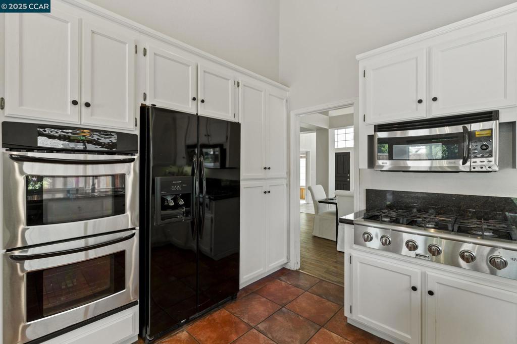 LONE TREE ESTS - Residential