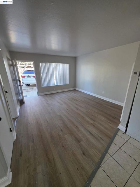 Photo of 20331 CONCORD AVE, Hayward, CA 94541 (MLS # 41131246)