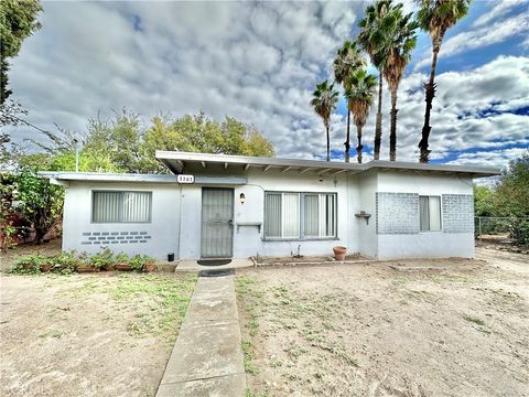 3303 Otono Court San Bernardino CA 92407