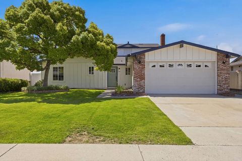 Photo of 9633 Lutheran Way Way, Santee, CA 92071 (MLS # PTP2603309)