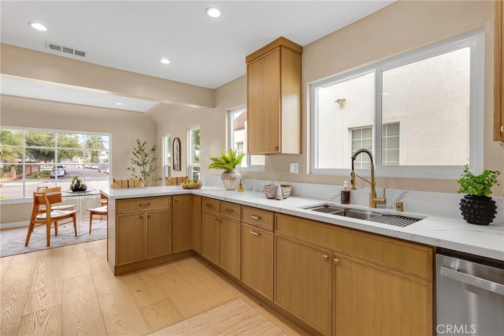 6306 Alviso