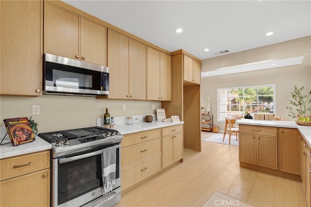 6306 Alviso