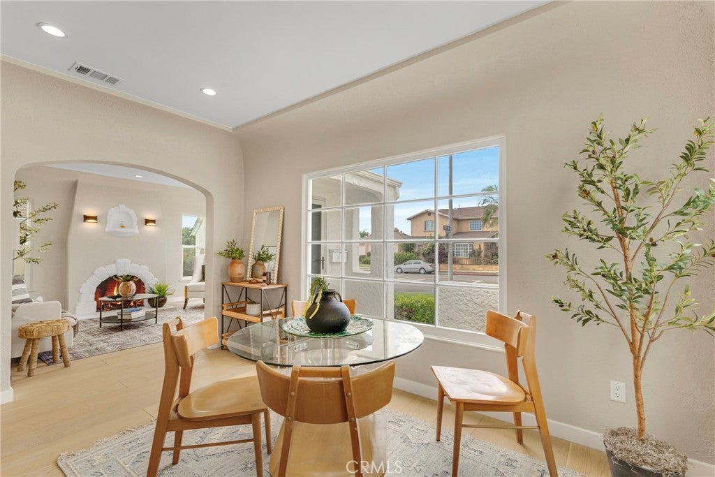 6306 - 6308 Alviso
