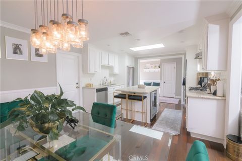 Photo of 1226 Londonderry Street, Costa Mesa, CA 92626 (MLS # OC25265144)