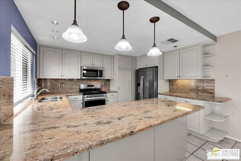 Tiny photo for 2262 S Linden Way #E, Palm Springs, CA 92264 (MLS # 26731923PS)