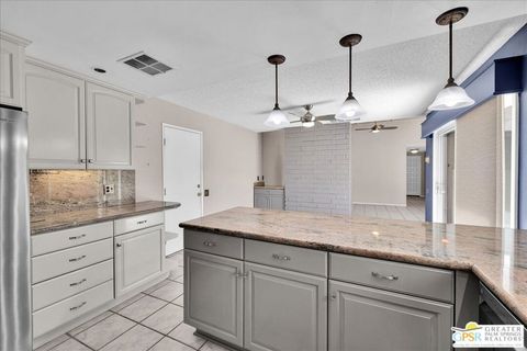 Tiny photo for 2262 S Linden Way #E, Palm Springs, CA 92264 (MLS # 26731923PS)