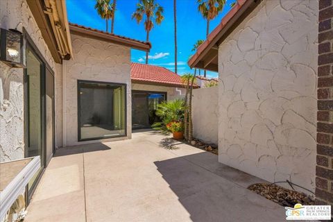 Tiny photo for 2262 S Linden Way #E, Palm Springs, CA 92264 (MLS # 26731923PS)
