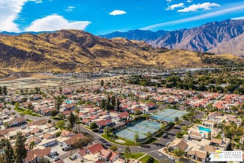 Tiny photo for 2262 S Linden Way #E, Palm Springs, CA 92264 (MLS # 26731923PS)