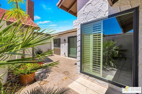 Tiny photo for 2262 S Linden Way #E, Palm Springs, CA 92264 (MLS # 26731923PS)