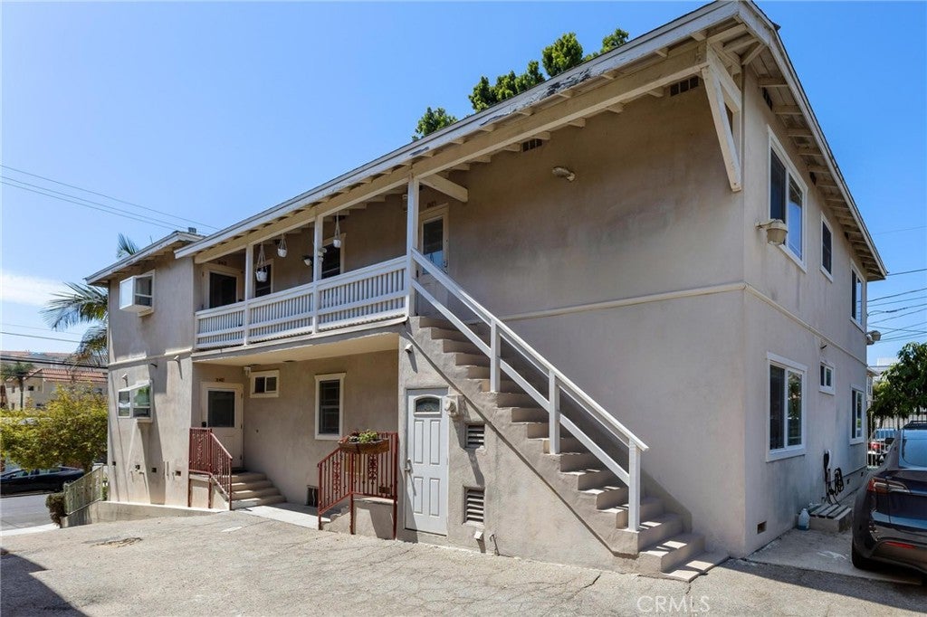 240 Hampton Drive