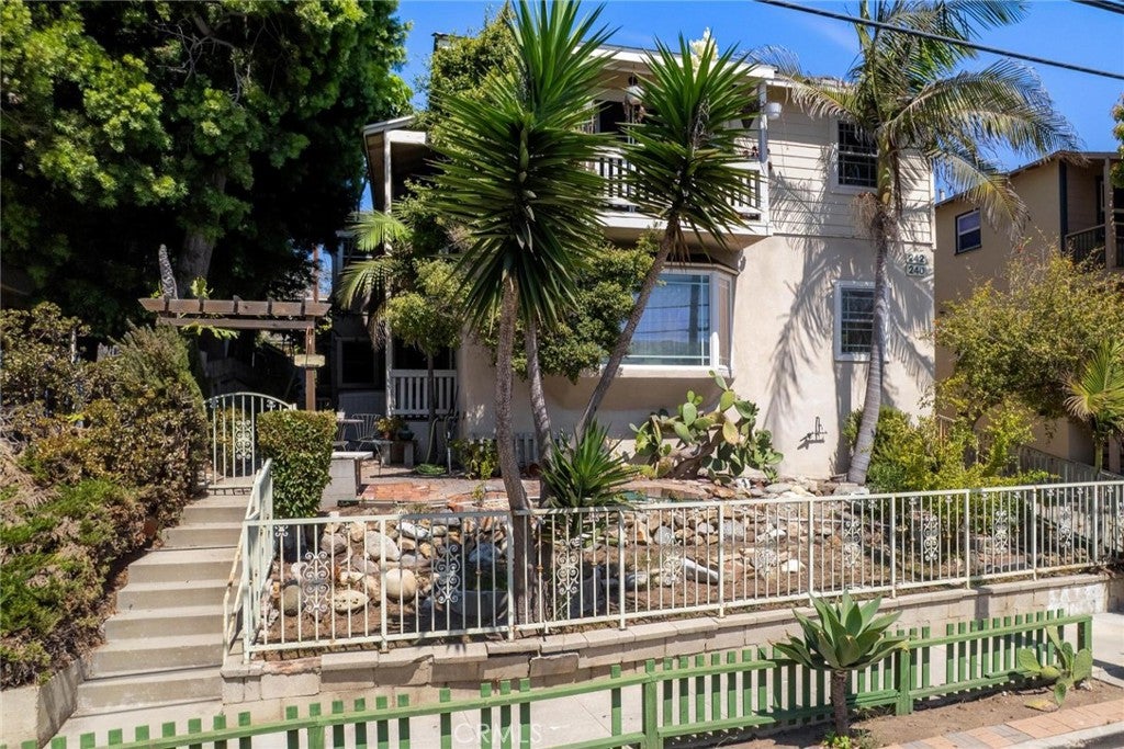 240 Hampton Drive