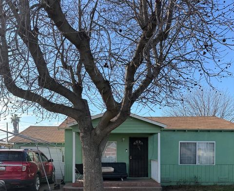 Photo of 1625 Spokane Street, Modesto, CA 95358 (MLS # ML82037710)