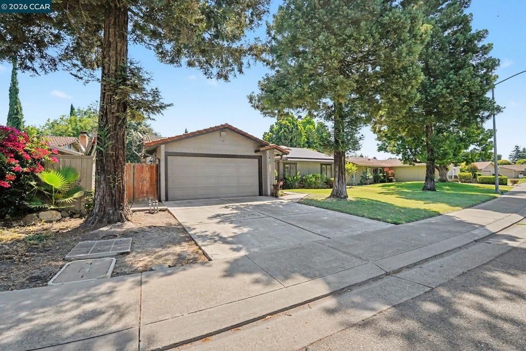 2356 Golden Bear Circle