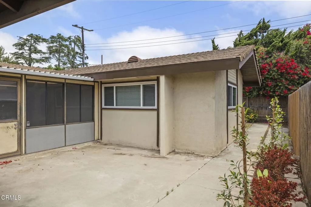 Oxnard, California 93030, United States, 3 Bedrooms Bedrooms, ,3 BathroomsBathrooms,Residential,Contingent,166484