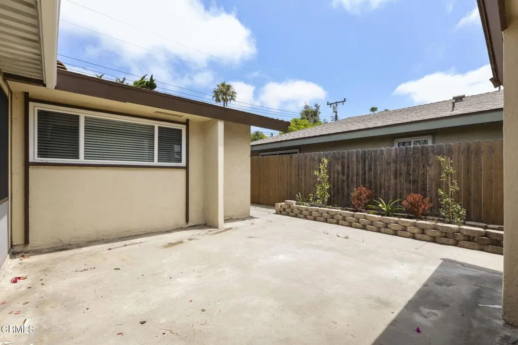 Oxnard, California 93030, United States, 3 Bedrooms Bedrooms, ,3 BathroomsBathrooms,Residential,Contingent,166484