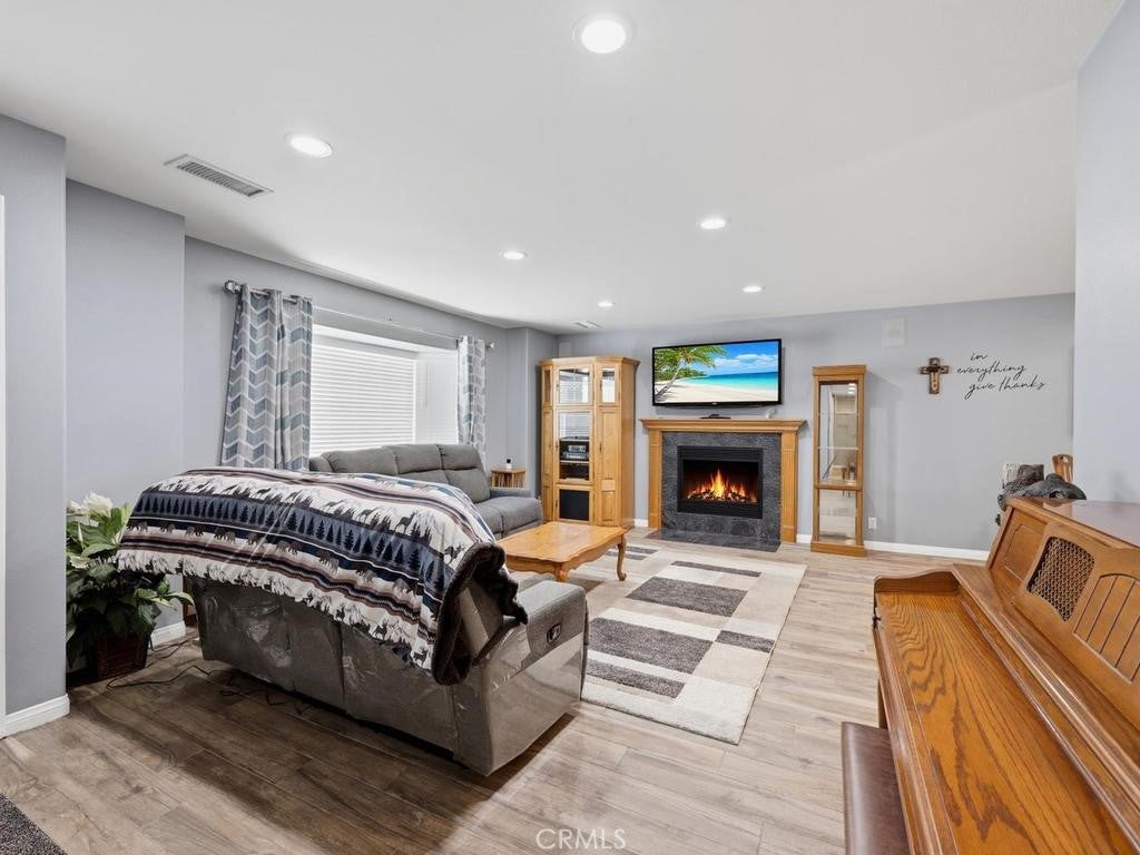 6261 Vanguard Ave, Garden Grove, CA, 92845, USA, 5 Bedrooms Bedrooms, ,3 BathroomsBathrooms,Residential,Active,6261 Vanguard Ave,PW26081205