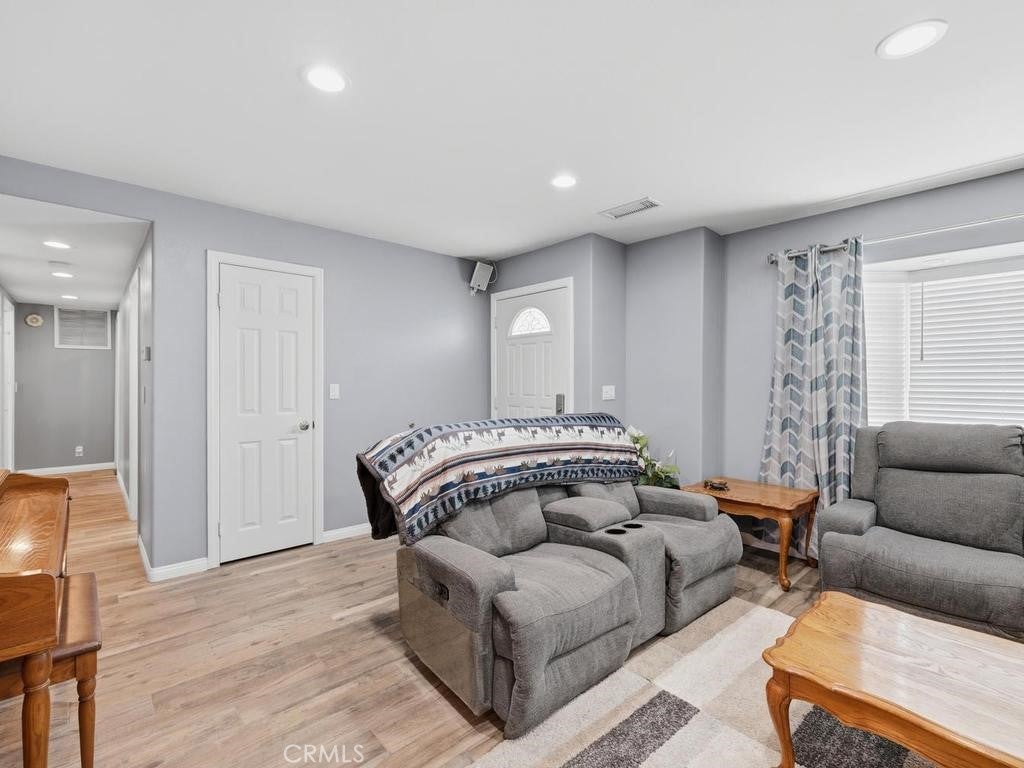 6261 Vanguard Ave, Garden Grove, CA, 92845, USA, 5 Bedrooms Bedrooms, ,3 BathroomsBathrooms,Residential,Active,6261 Vanguard Ave,PW26081205