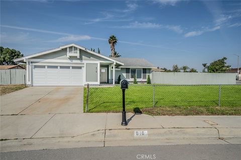 Photo of 818 Terrace Road, San Bernardino, CA 92410 (MLS # IV26076229)