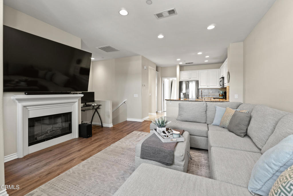 Tesoro Walk - 5455 - Residential