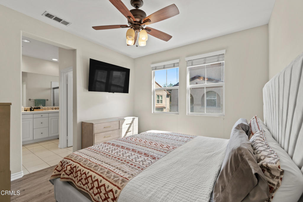 Tesoro Walk - 5455 - Residential