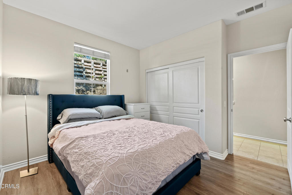 Tesoro Walk - 5455 - Residential