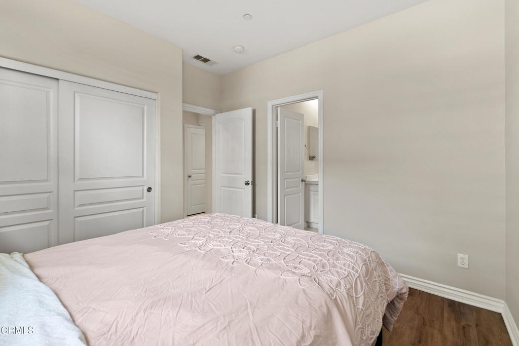 Tesoro Walk - 5455 - Residential