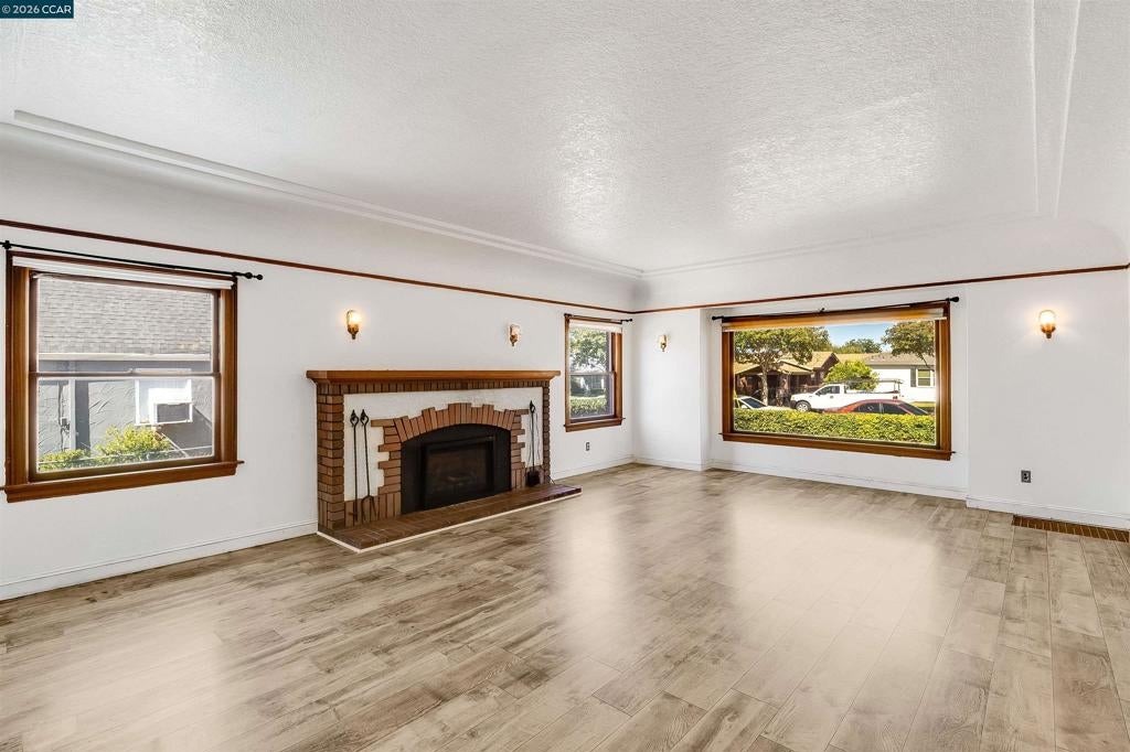 1505 Parker Ave